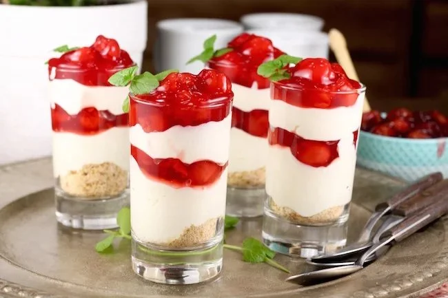 Cherry Cream Cheese Pie Bites