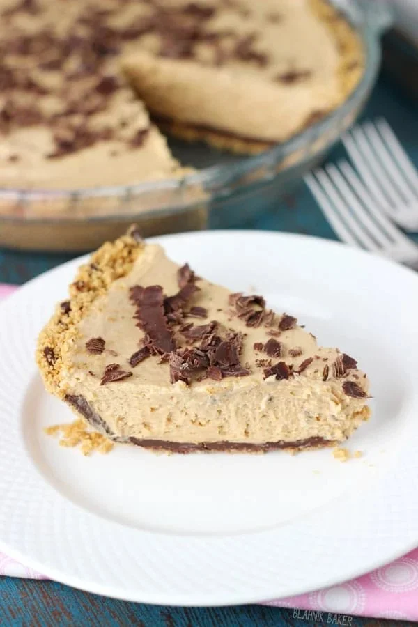 Chocolate Peanut Butter No-Bake Pie