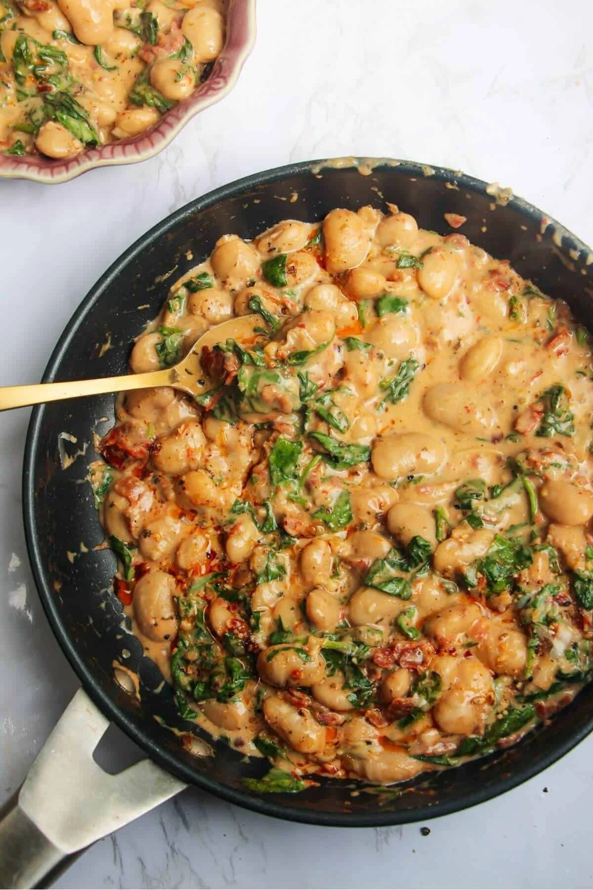 Creamy One-Pot Sundried Tomato White Beans