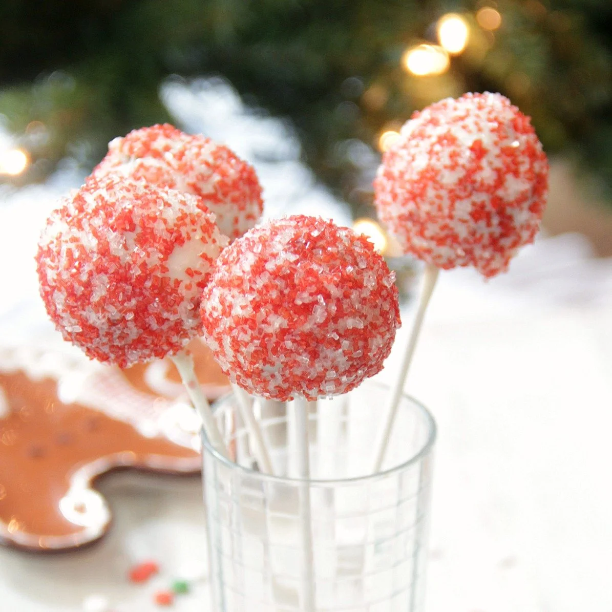 Gingerbread Cake Pop Delights