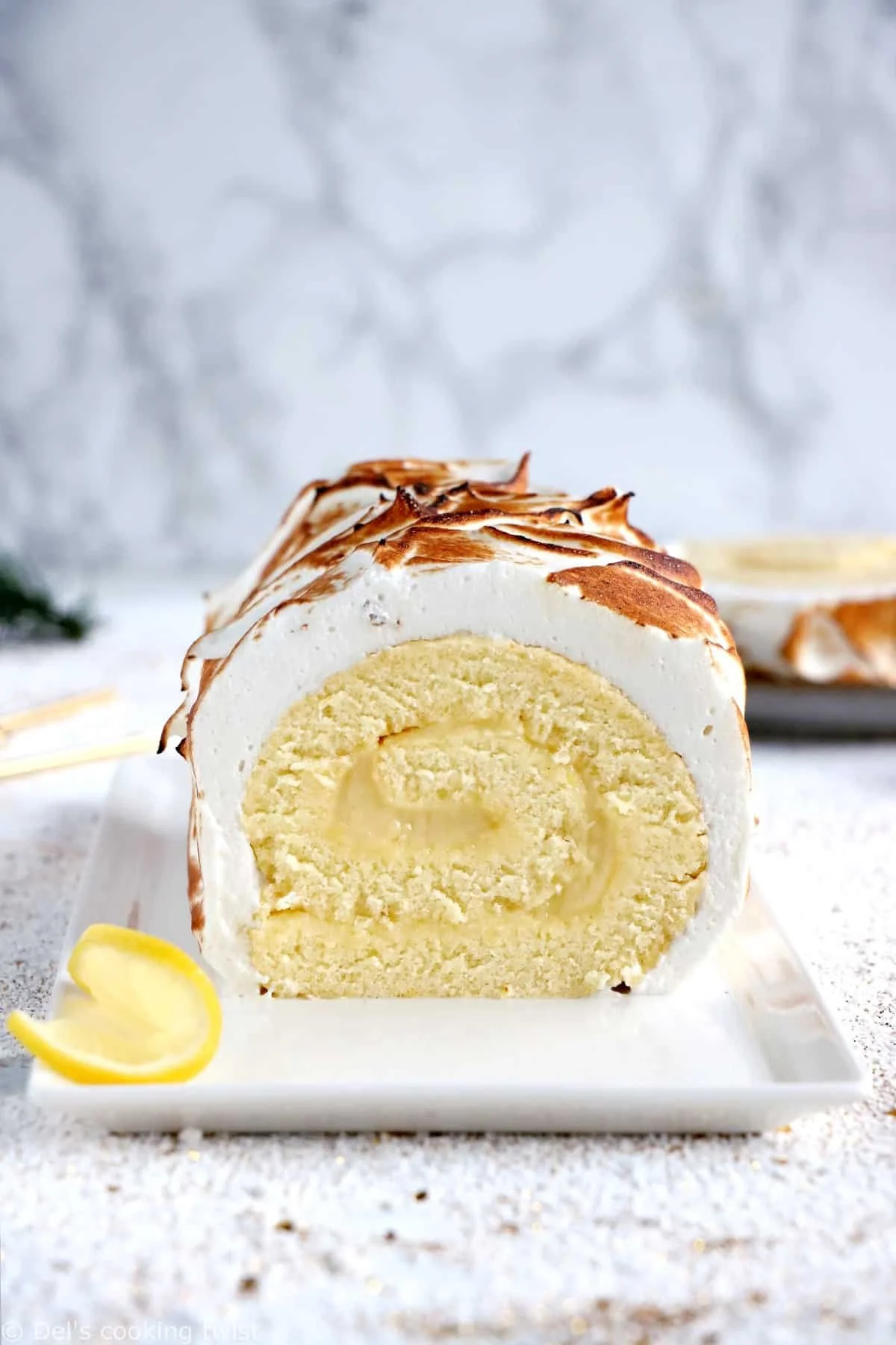 Lemon Meringue Swiss Roll