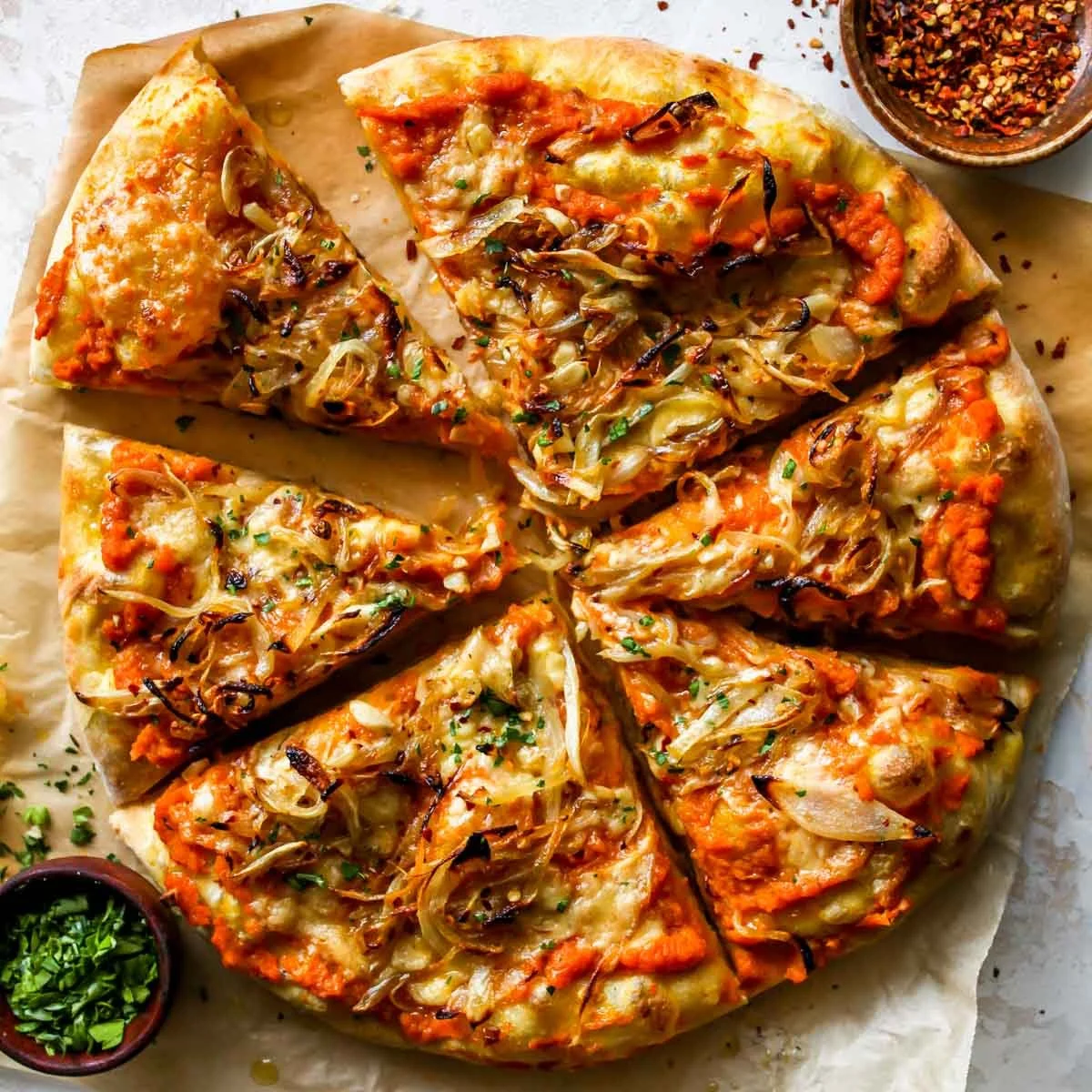Pumpkin Gouda Pizza with Five Ingredients