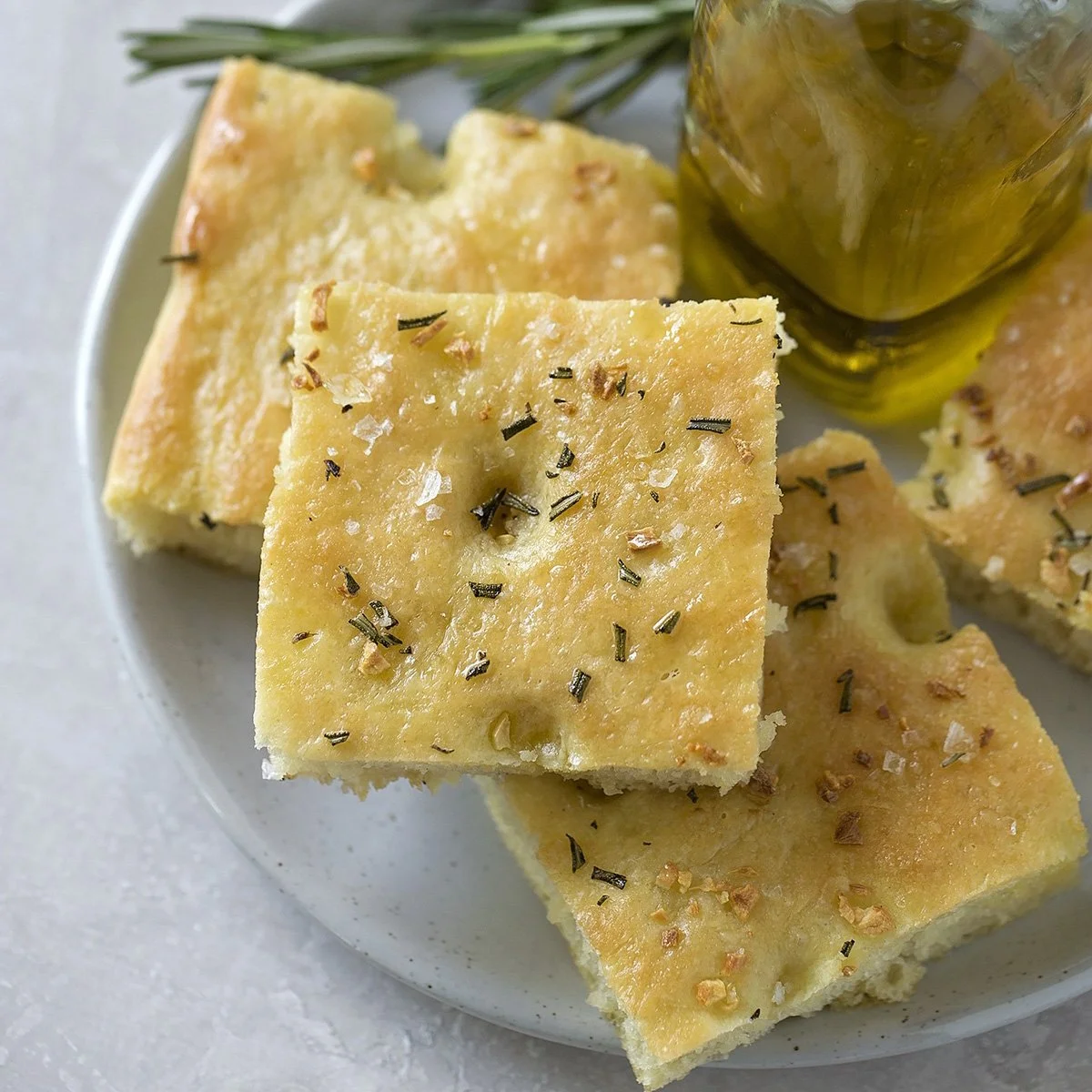 Simple Focaccia: Quick Homemade Bread