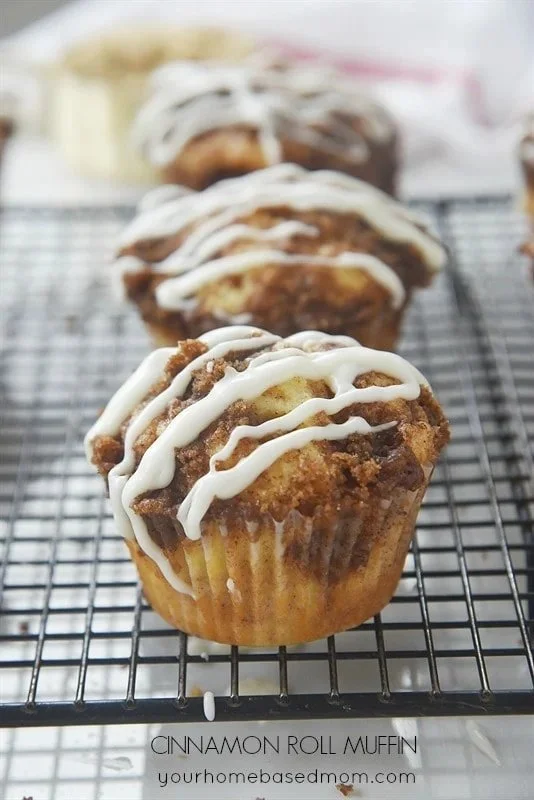 Soft Cinnamon Roll Muffins