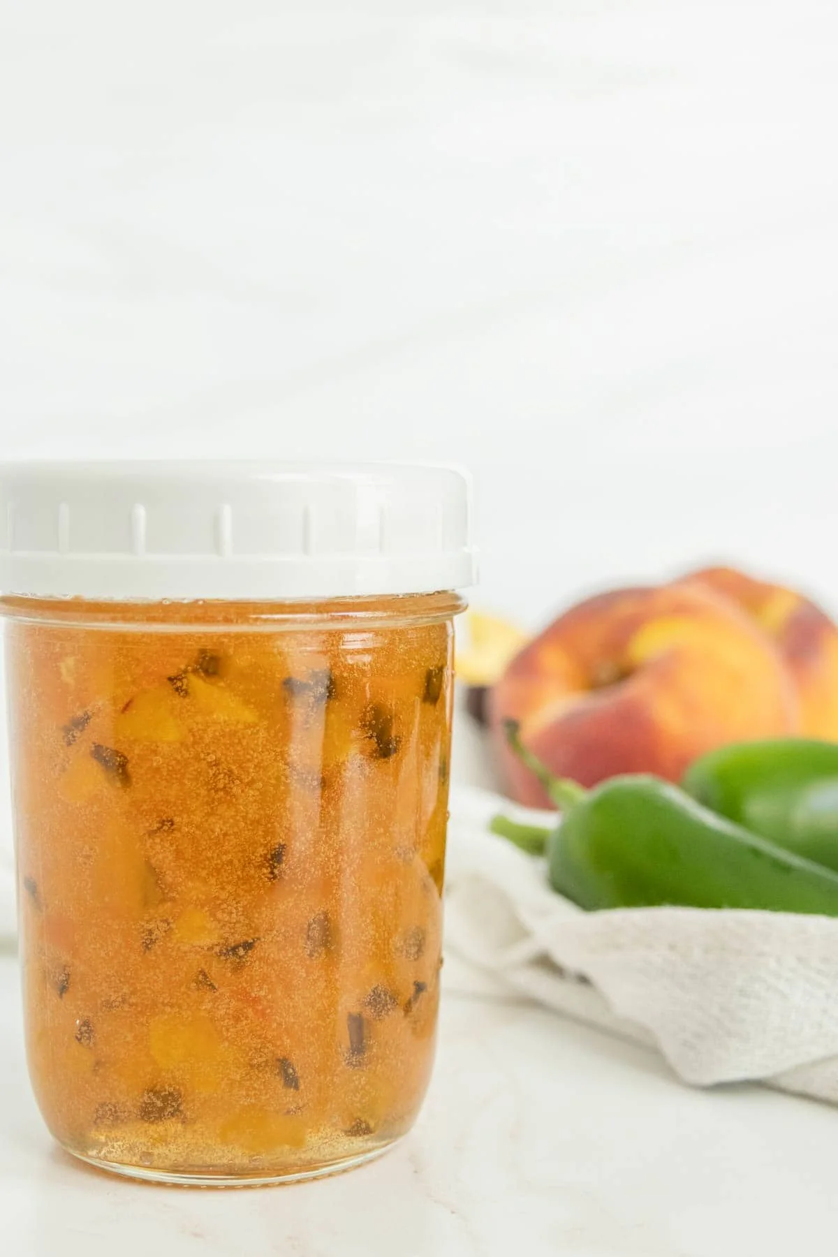 Spicy Peach Jalapeño Jam
